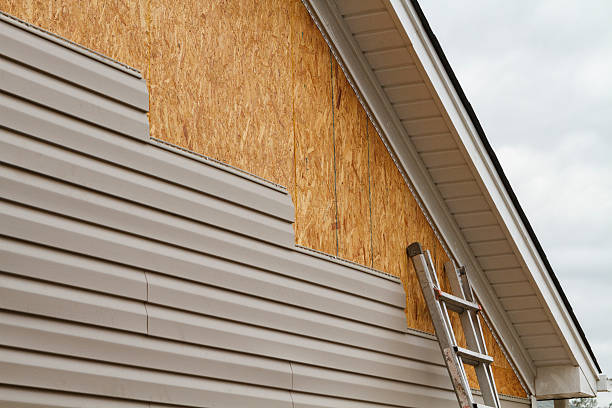 24/7 Emergency Siding Repair experts in New London, OH